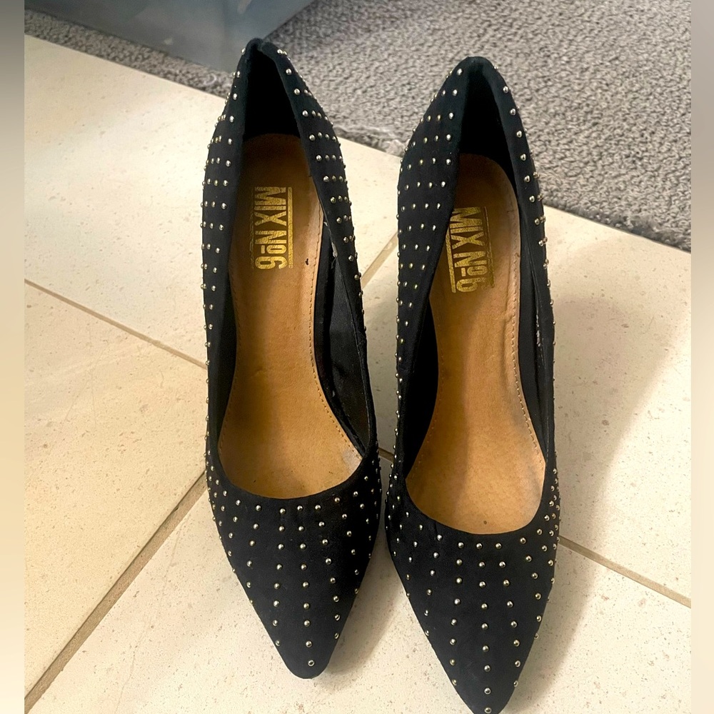 Mix no 6 high heels. Black with gold studs. Size 7.5.